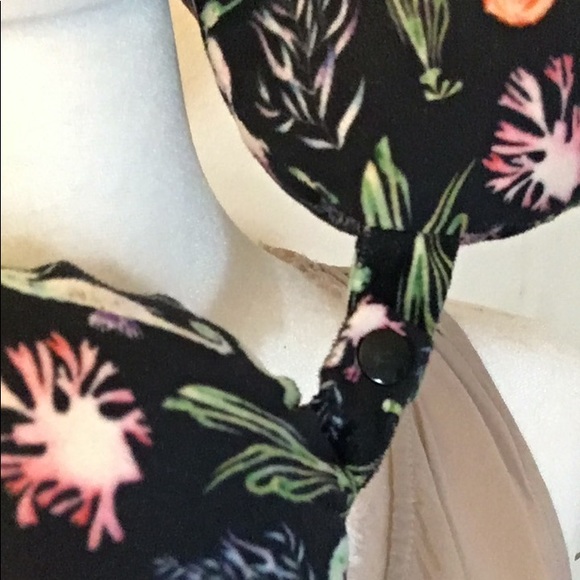 Bob Voyage Memory Foam Travel Neck Pillow - Picture 4 of 4